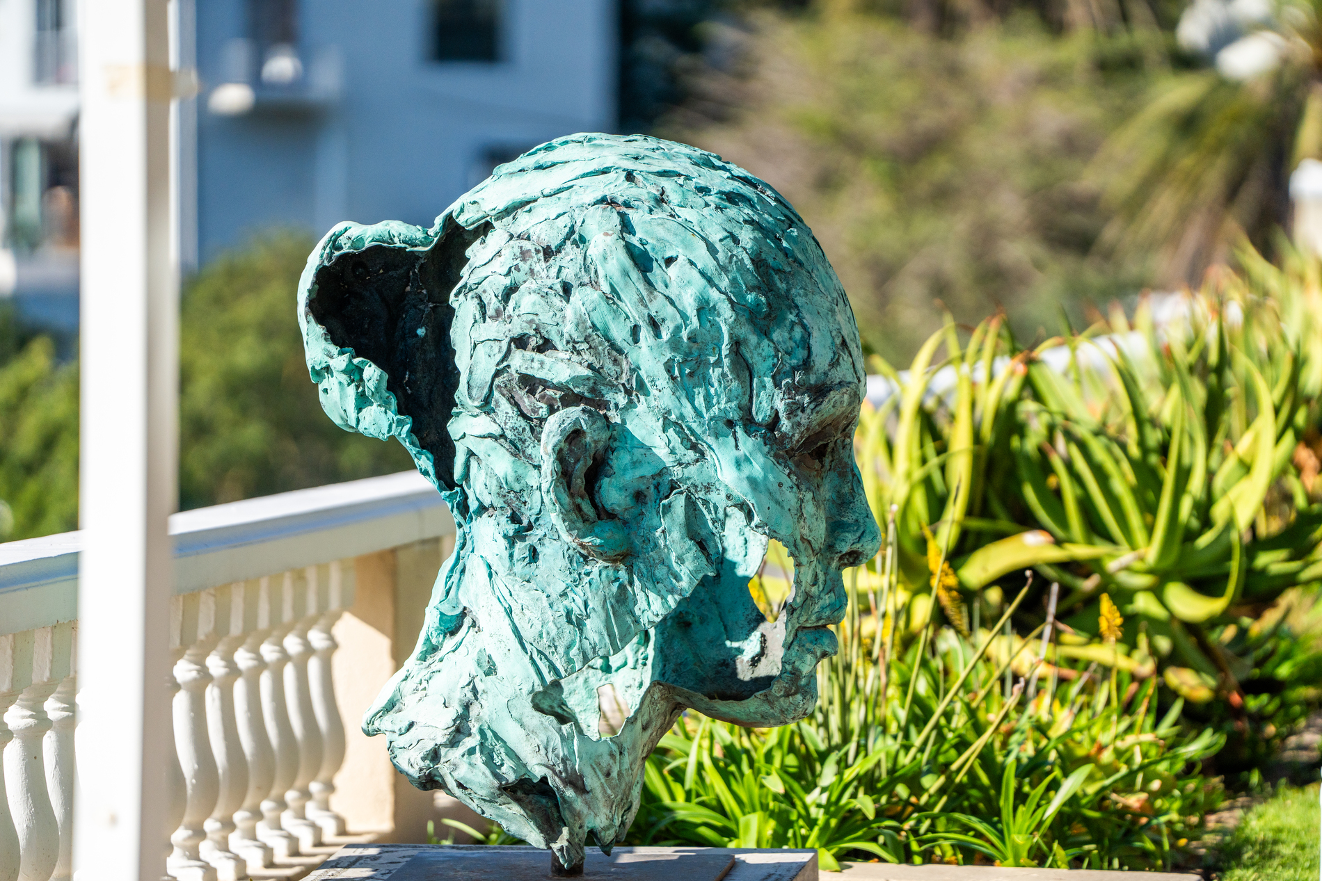 Ellerman House love of art bust side-view